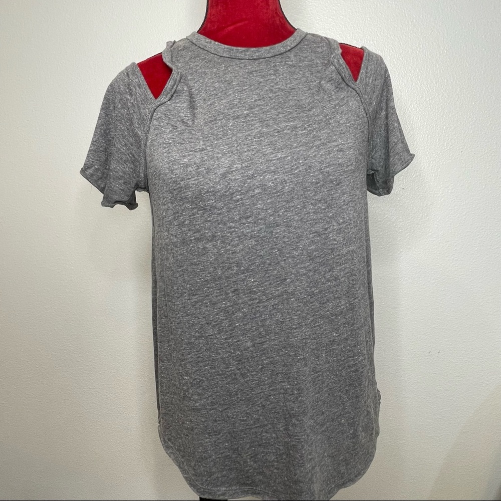 We The Free Gray Short Sleeve Tee
